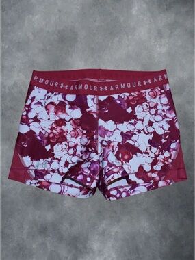 Under Armour Shorty Shorts